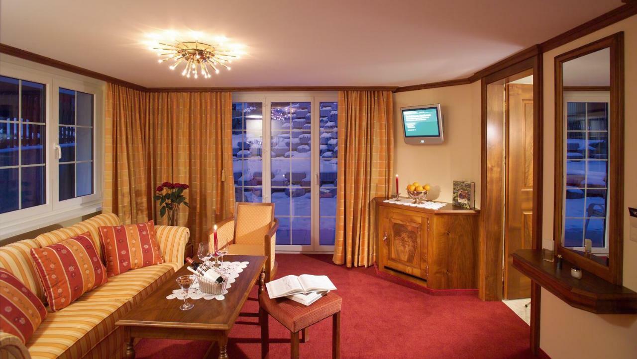 Hotel Sonne زيرمات الغرفة الصورة